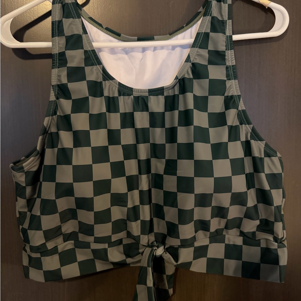 Meet curve Checkered Green Women's swimsuit top